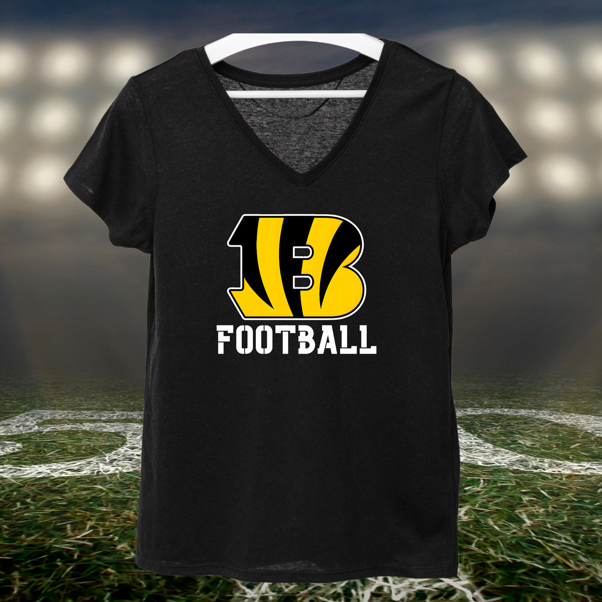 Bandon Tigers Logo Football – Women's V-Neck T-Shirt in Black