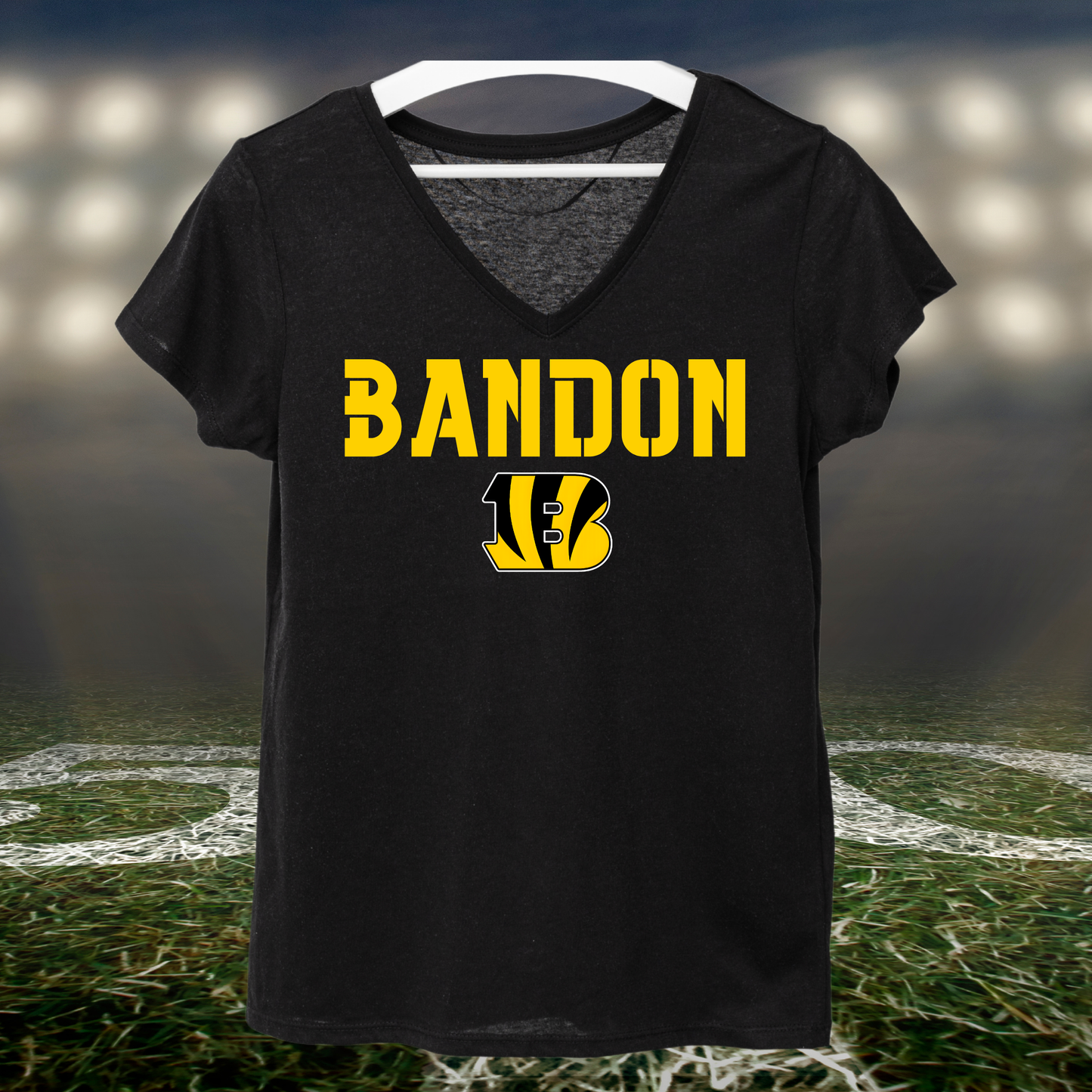 Bandon Tigers Town Mascot – Women's V-Neck T-Shirt in Black