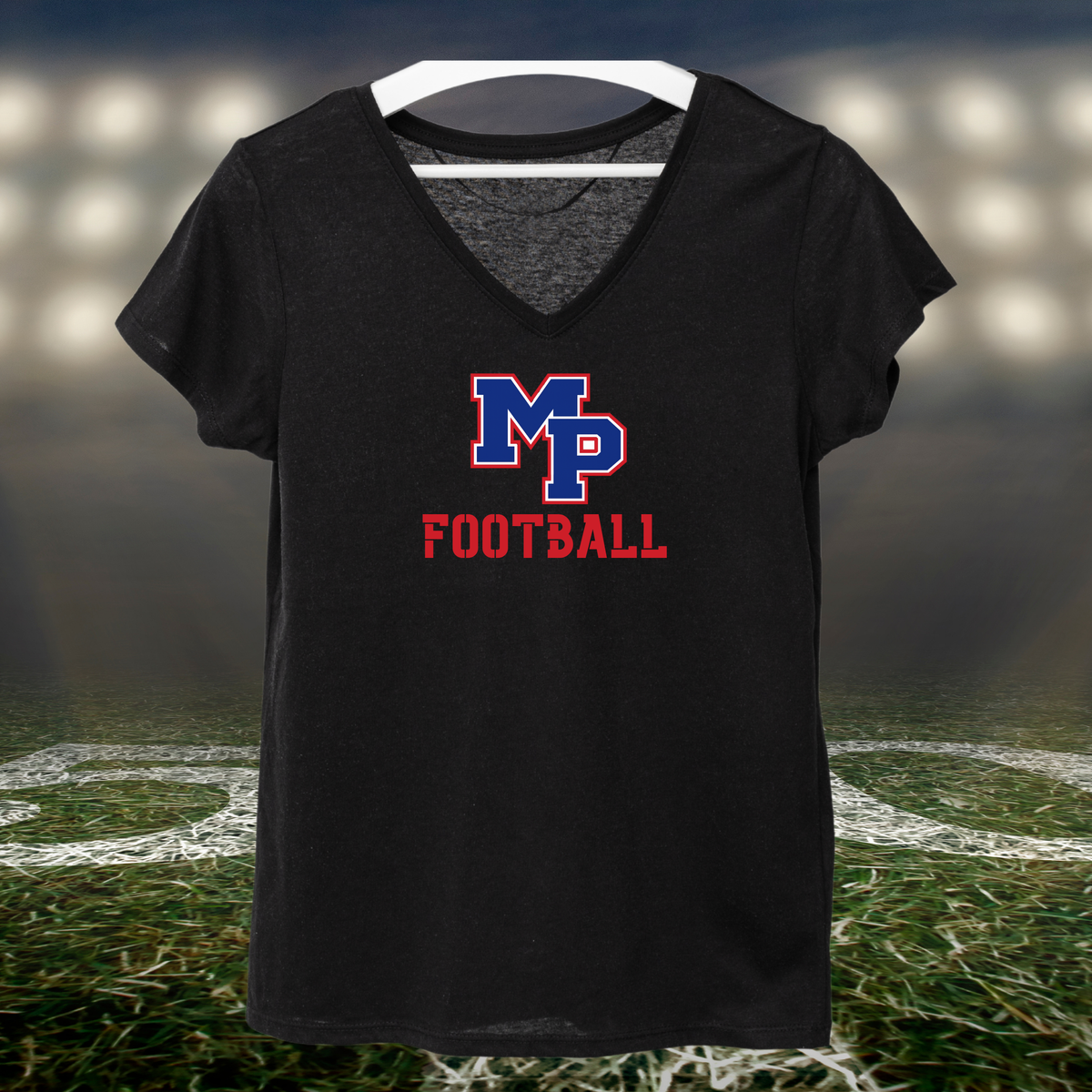 Myrtle Point Bobcats Logo Football – Women's V-Neck T-Shirt in Black